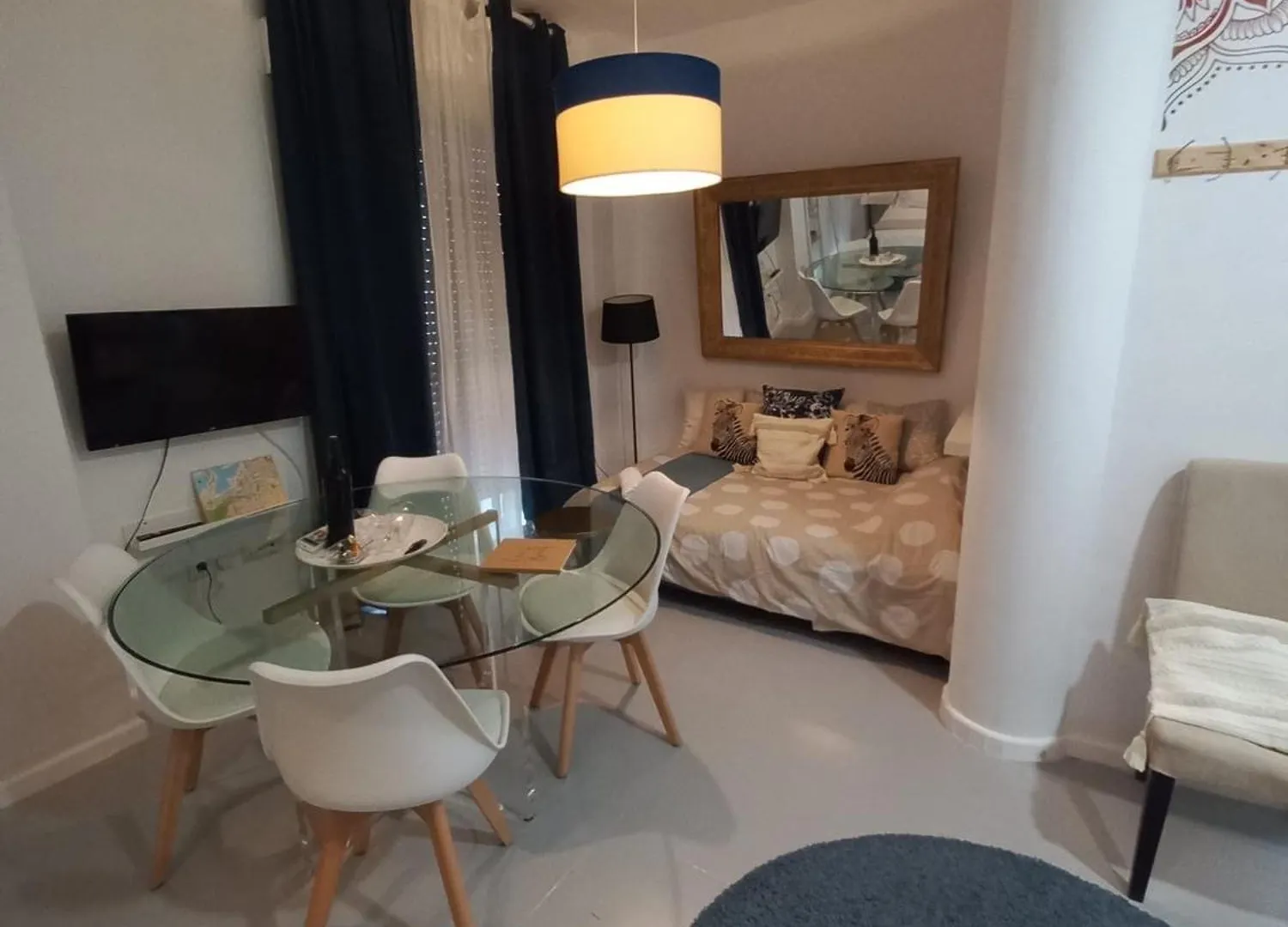 Apartament La Gitana Y El Rey Sol Malaga Hiszpania