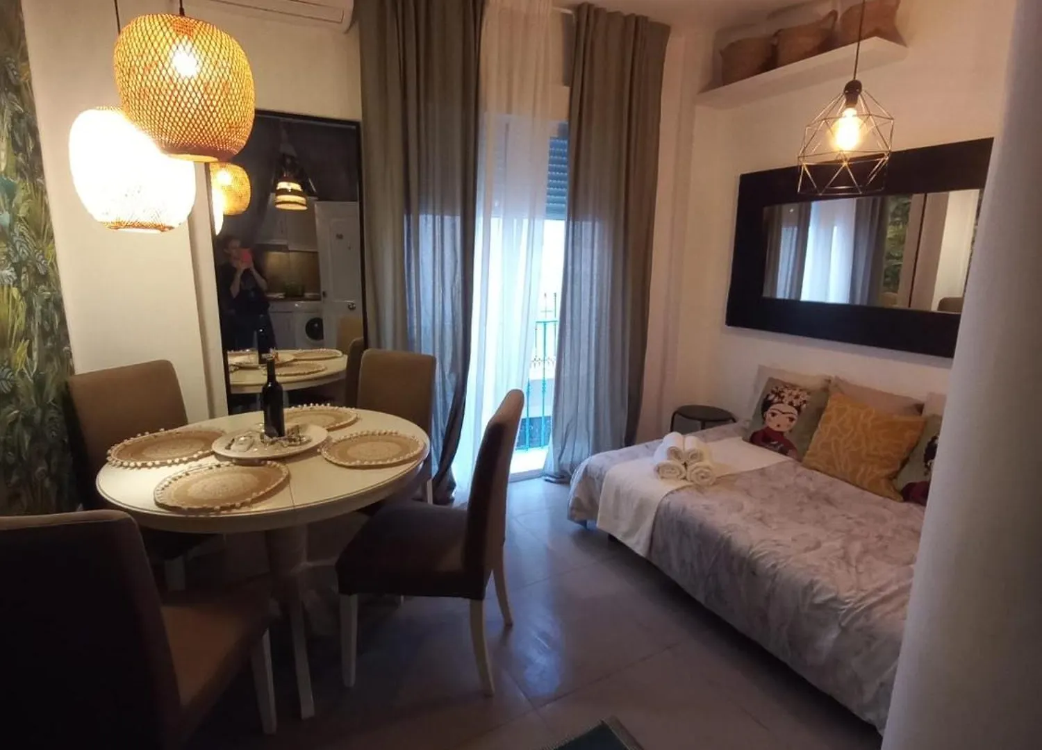 Apartament La Gitana Y El Rey Sol Malaga