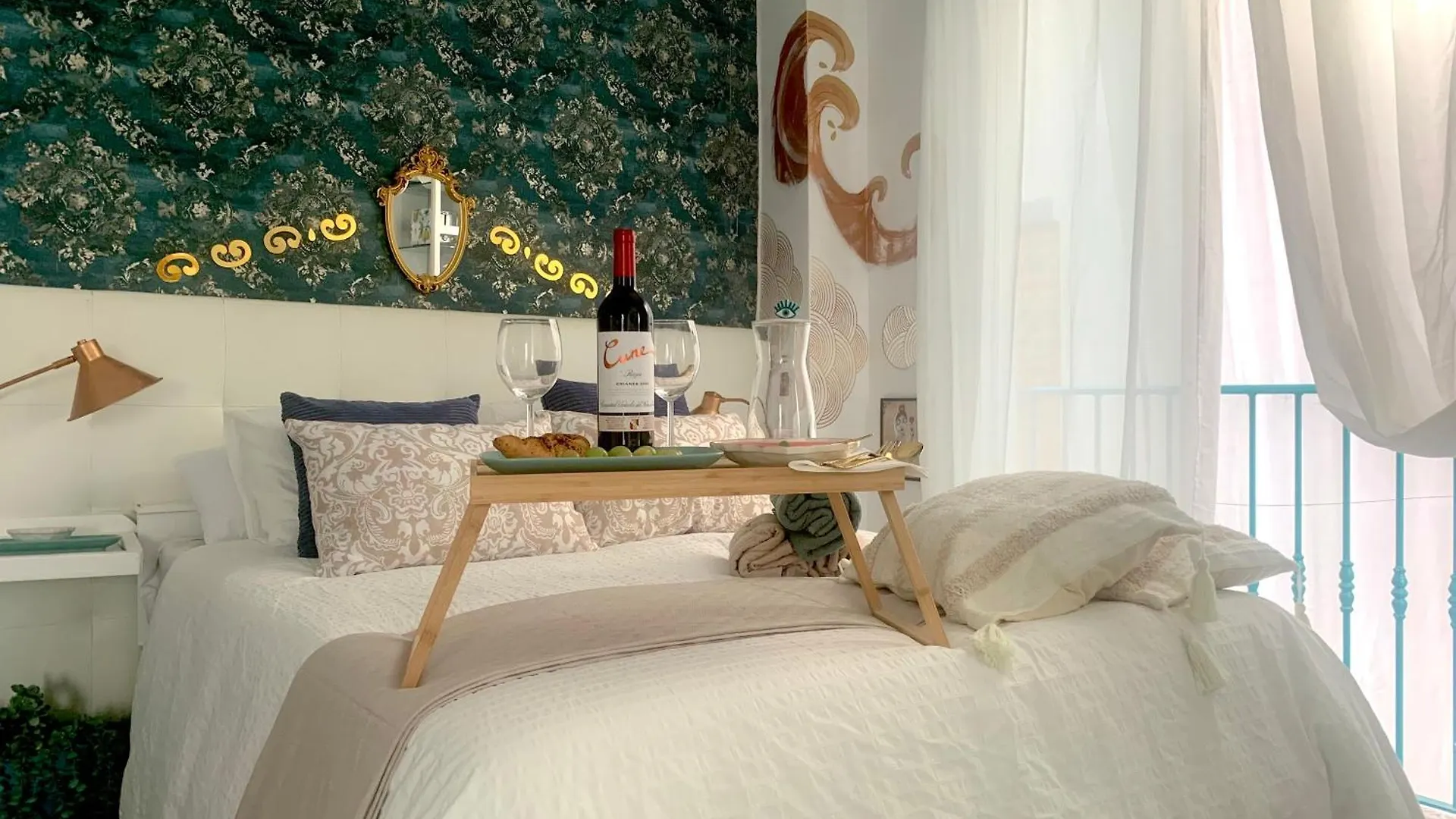 Apartament La Gitana Y El Rey Sol Malaga