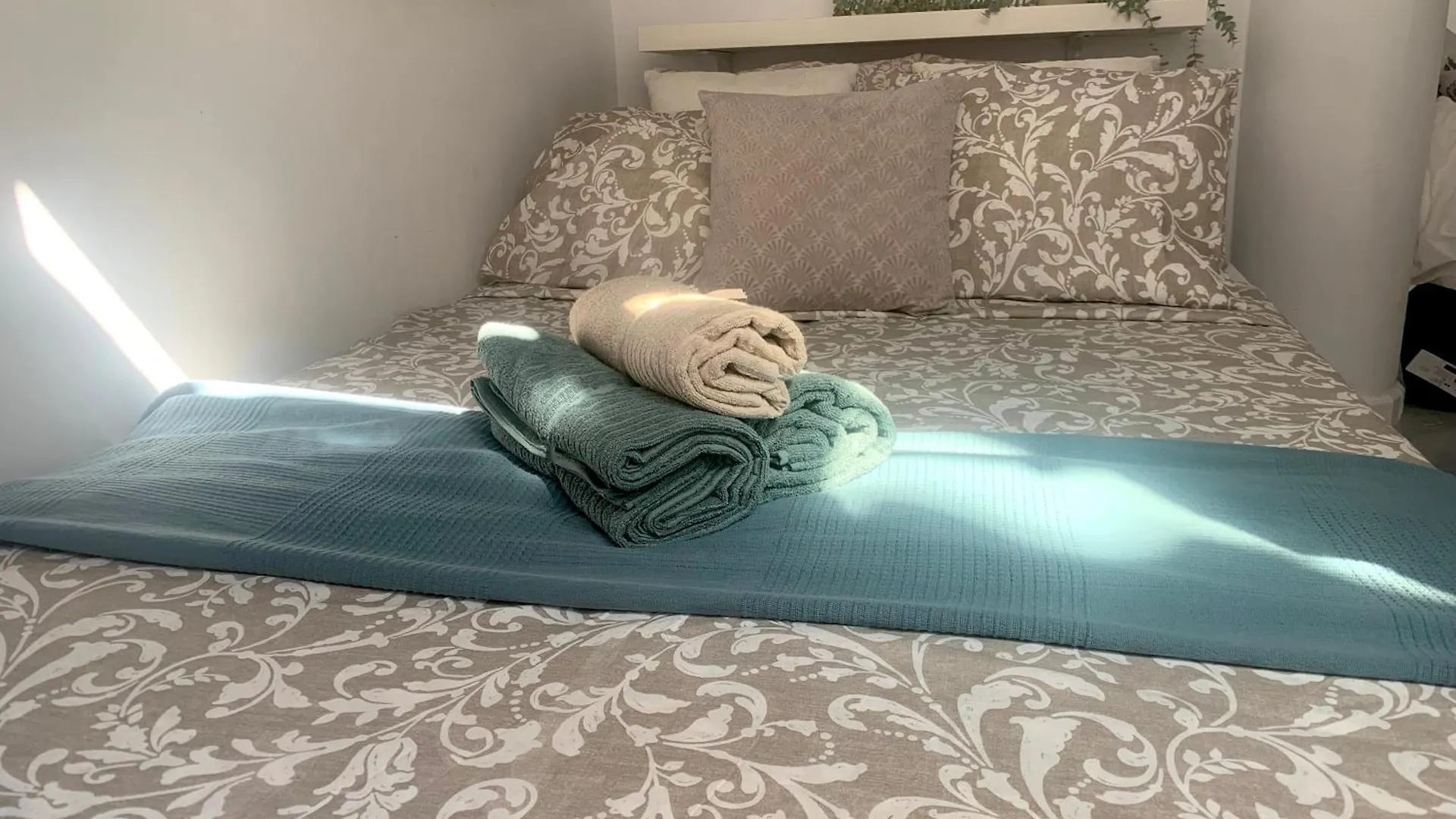 Apartament La Gitana Y El Rey Sol Malaga 0*,  Hiszpania