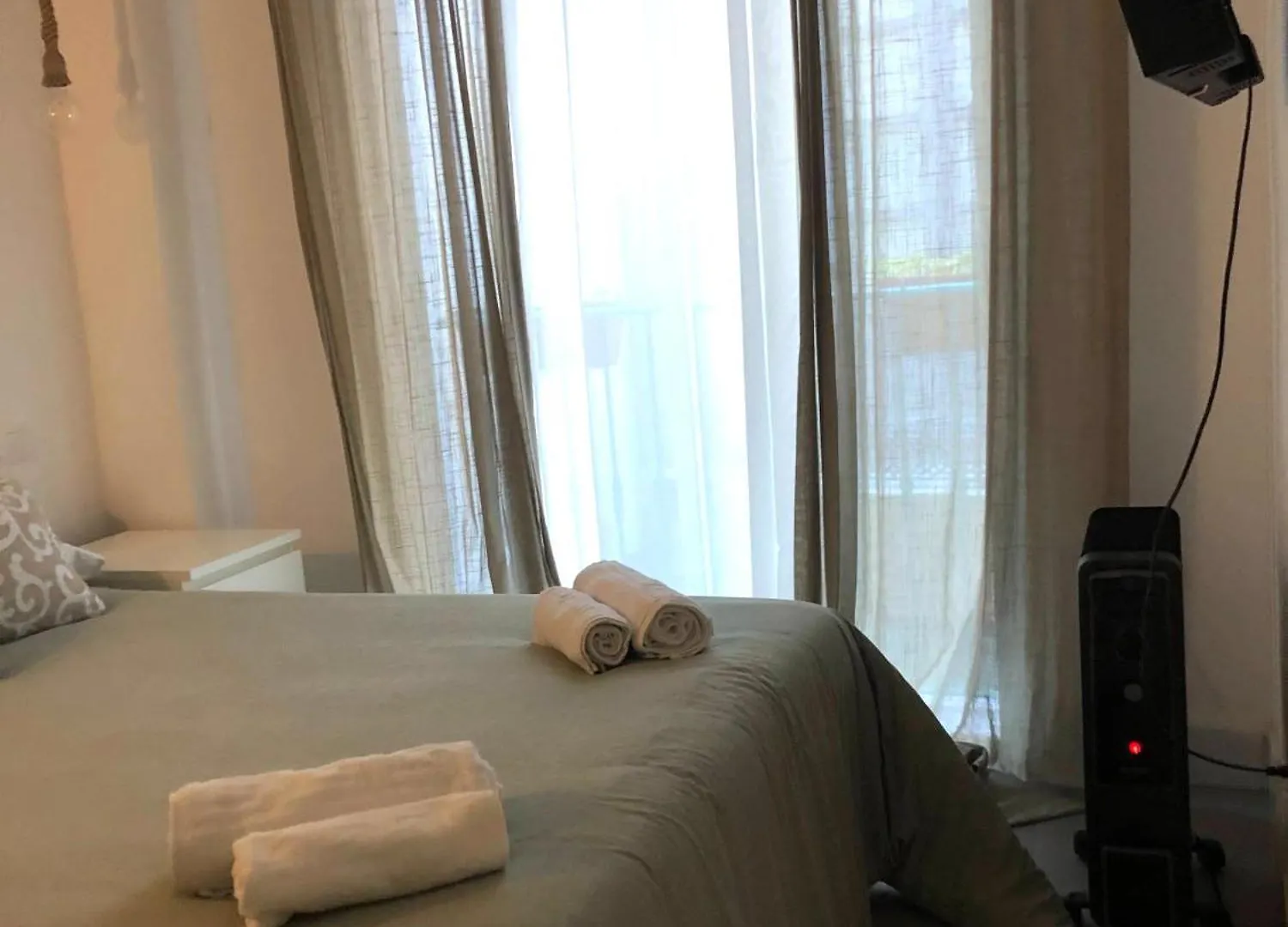 Apartament La Gitana Y El Rey Sol Malaga