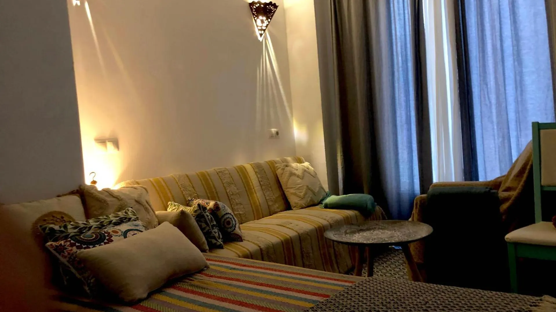 Apartament La Gitana Y El Rey Sol Malaga